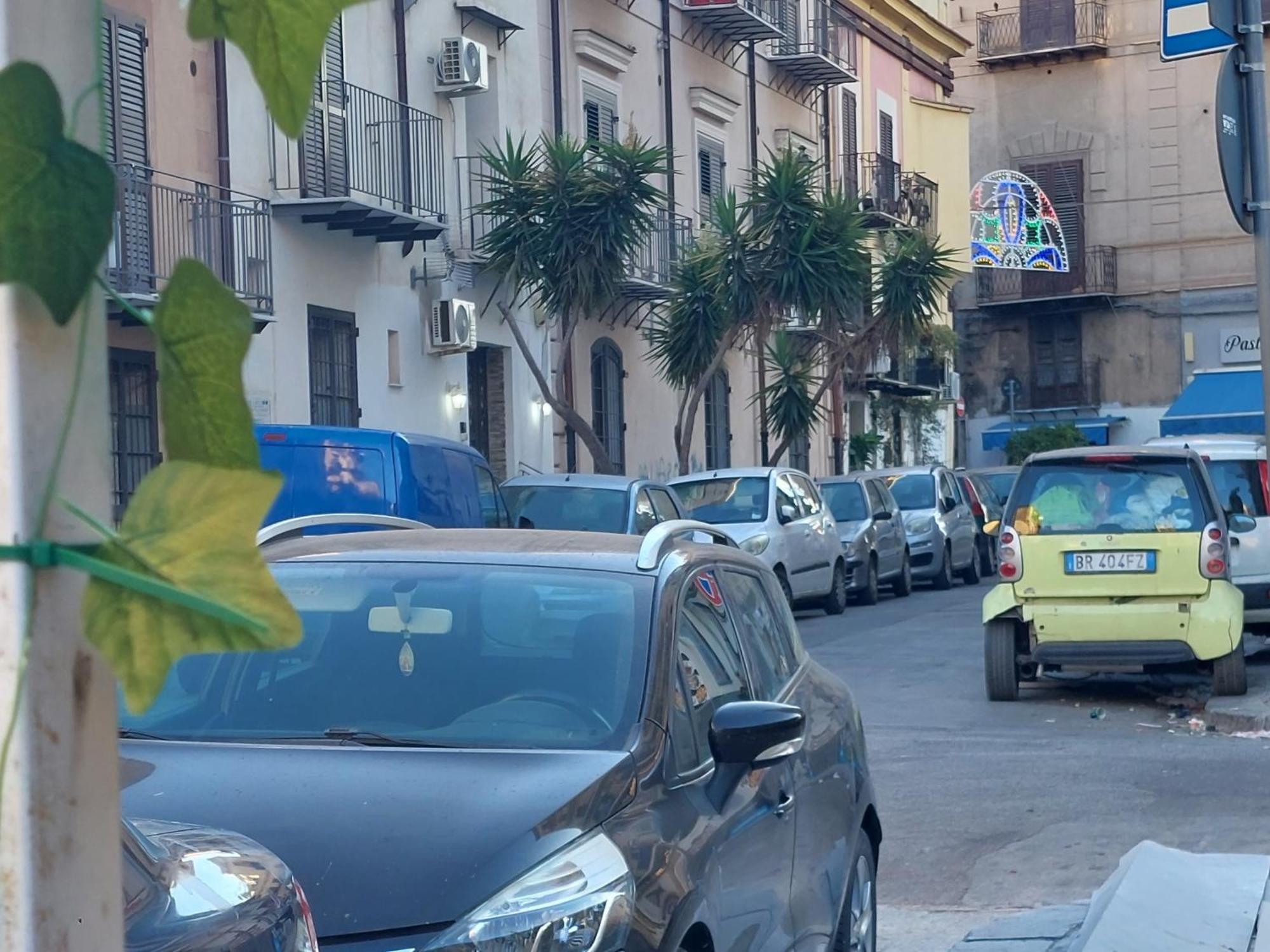 Stanza Sicilia Bedda Appartement Palermo Buitenkant foto